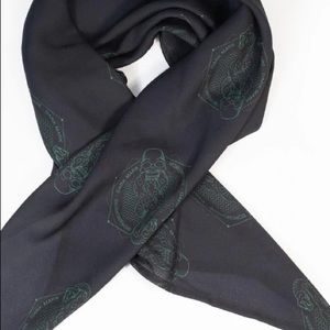 Harry Potter Wizarding World Scarf
